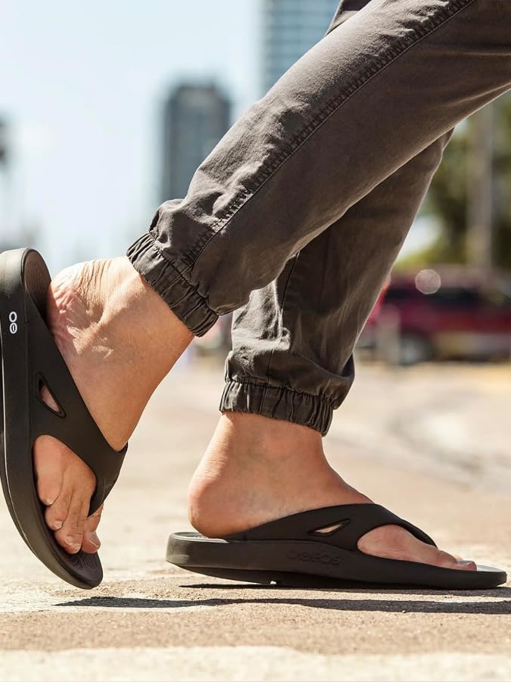 OOFOS OOriginal Recovery Sandals Unisex Black M9 W11 Cushioned Comfort Orthotic